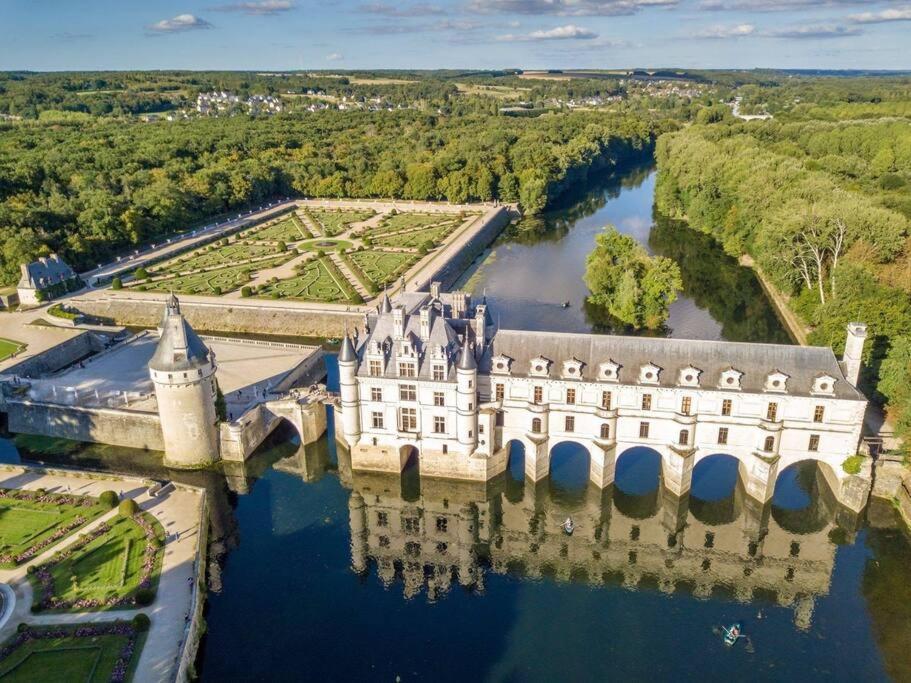 Maison Au Milieu Des Bois Et Des Animaux Jouy-le-Potier Екстер'єр фото